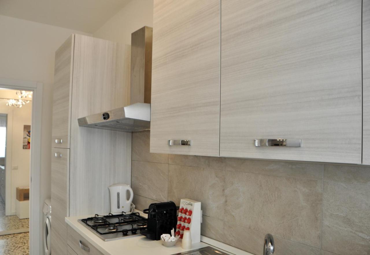 M.Aurelio Light Brown Apartment Милано Екстериор снимка