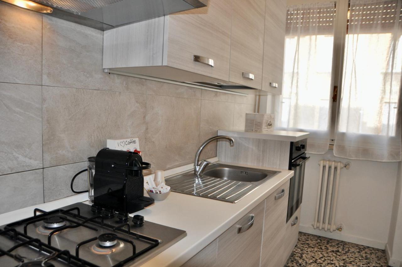 M.Aurelio Light Brown Apartment Милано Екстериор снимка