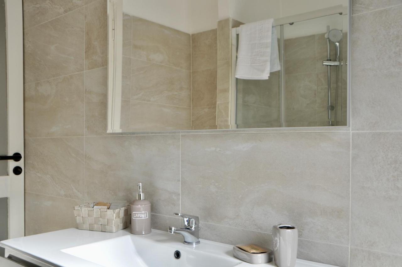 M.Aurelio Light Brown Apartment Милано Екстериор снимка