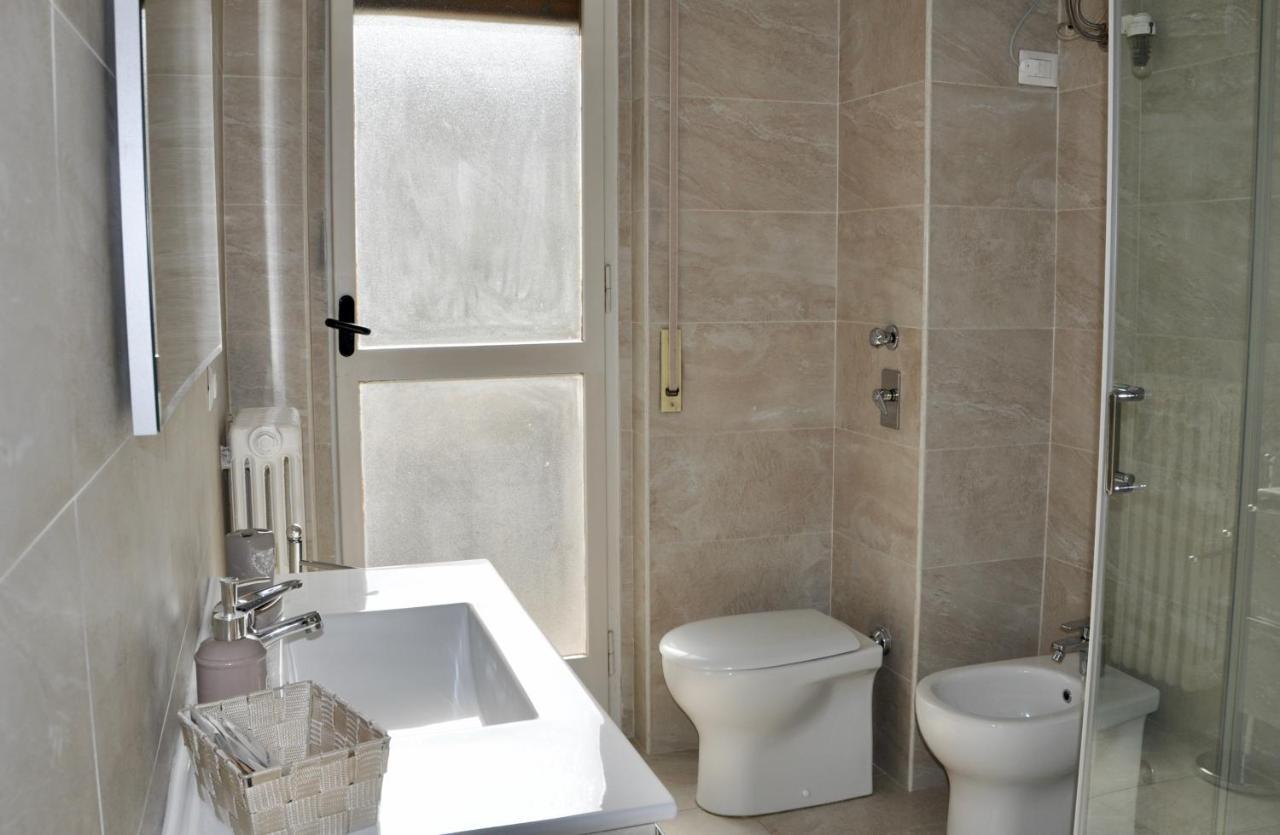 M.Aurelio Light Brown Apartment Милано Екстериор снимка