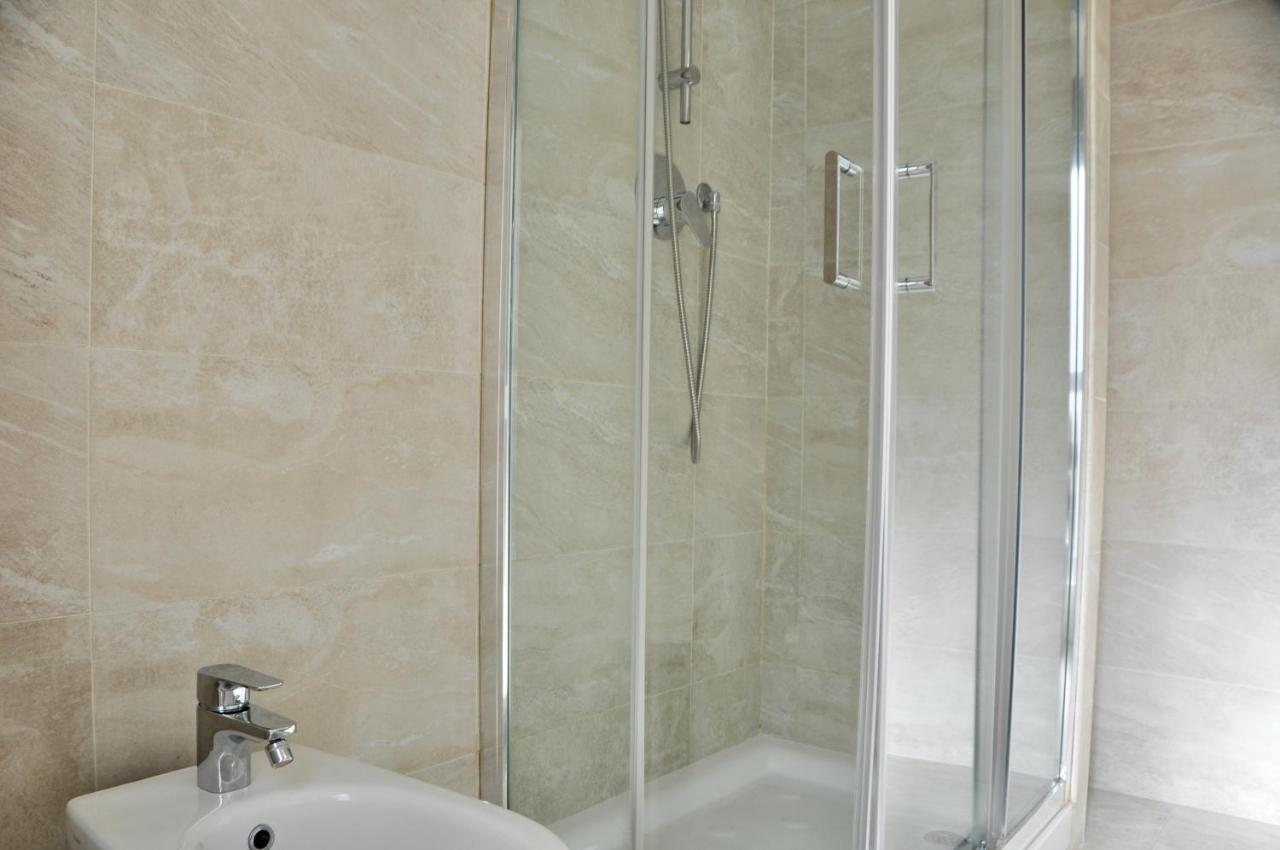 M.Aurelio Light Brown Apartment Милано Екстериор снимка